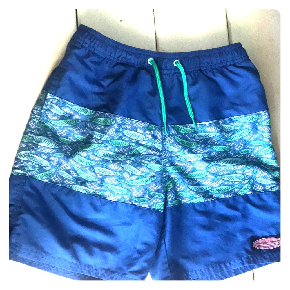 vineyard vines, Boys swim shorts